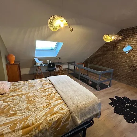 Holiday home Charmante Maison Avec Jardin Et Veranda